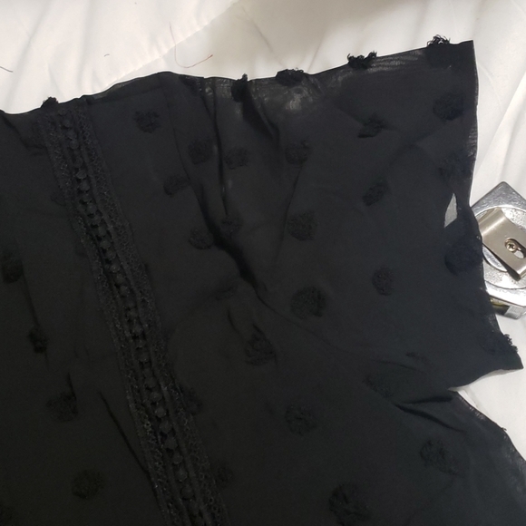 ♥️New boutique black swiss dot top - Picture 6 of 7